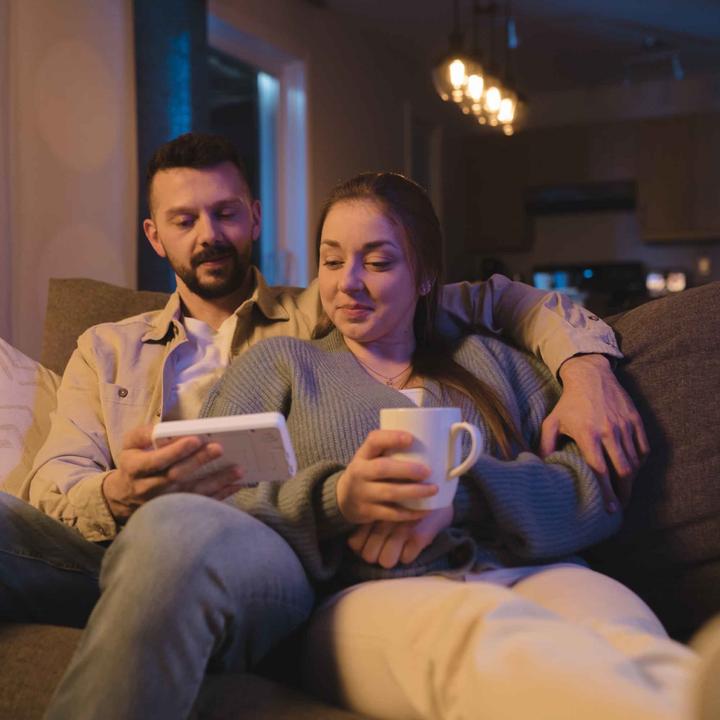Immagine prodotto Angelcare Monitoraggio del movimento del bambino con video e video del figlio (Video e audio)