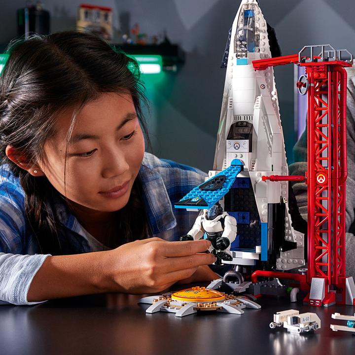 Immagine prodotto LEGO Punto di osservazione: Gibilterra (75975, LEGO Overwatch)