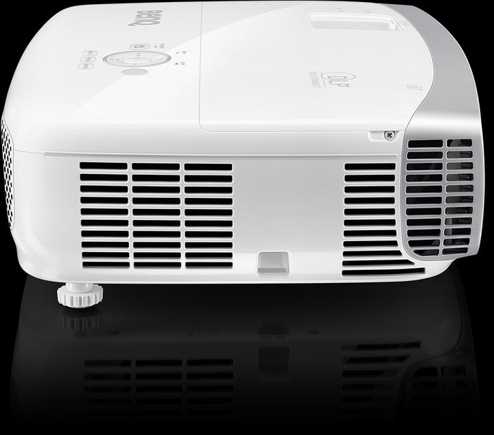 Image du produit BenQ W1120 (Full HD, 2200 lm, 1.15 - 1.5:1)