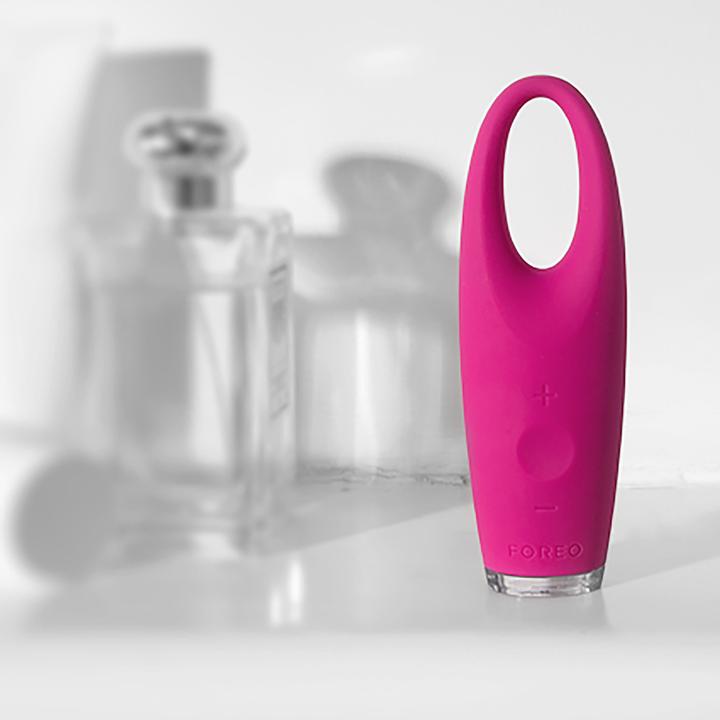 Actual product image Foreo Iris