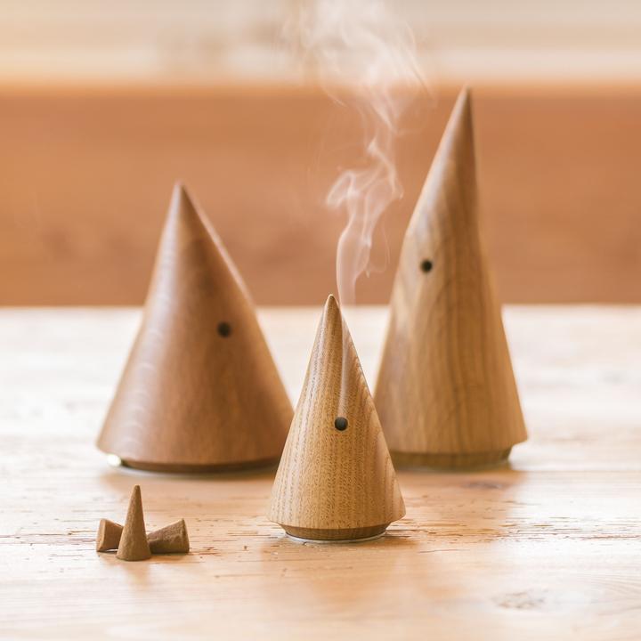 Produktbild Designimdorf Räucherzwerg Holzfigur