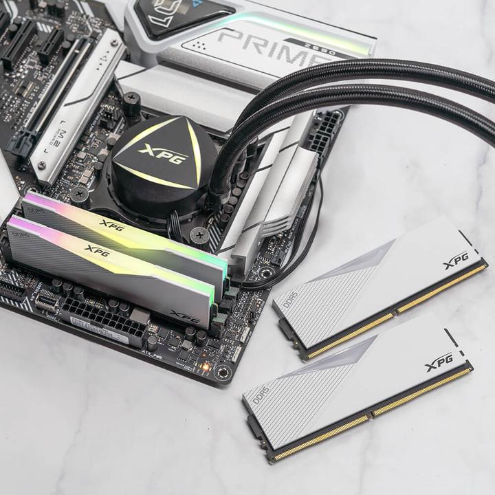 Produktbild Adata DIMM 48 GB DDR5-8000 (2x 24 GB) Dual-Kit (schwarz, AX5U8000C4024G-DCLARBK, XPG Lancer RGB) (2 x 24GB, 8000 MHz, DDR5-RAM, DIMM)