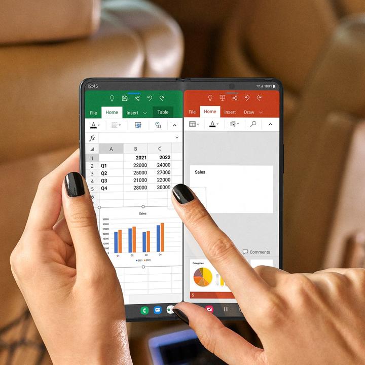 Image du produit Samsung Galaxy Z Fold4 EU (512 Go, Phantom Black, 7.60", SIM + eSIM, 50 Mpx, 5G)