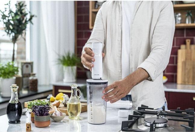Immagine prodotto Zwilling Frullatore manuale Enfinigy con tazza e coperchio sottovuoto argento