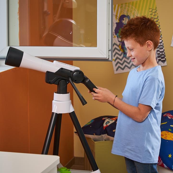 Actual product image VTech Interactive video telescope