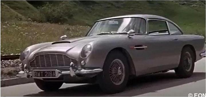 Actual product image Revell James Bond Aston Martin DB5