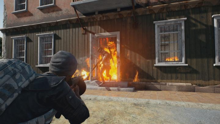 Actual product image Microsoft Playerunknown's Battlegrounds (PUBG) (Xbox One X, Xbox Series X, Multilingual)