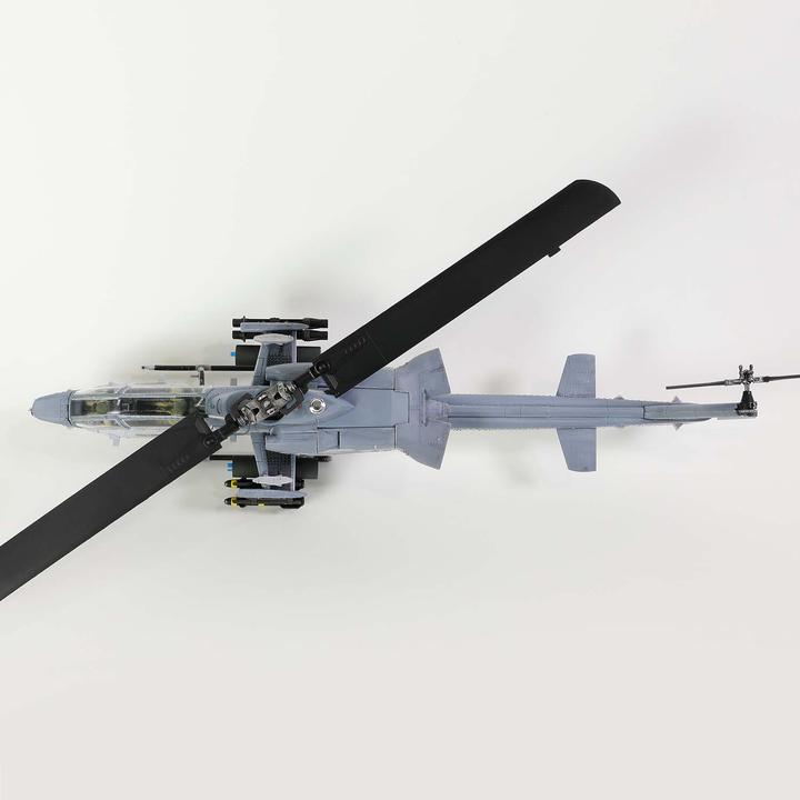 Immagine prodotto Forces of Valor Elicottero d'attacco Bell AH-1W Whiskey Cobra