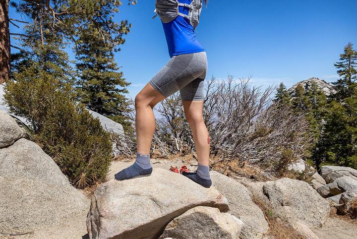 Actual product image Injinji Women's Trail MW Mini-Crew (XS/S)