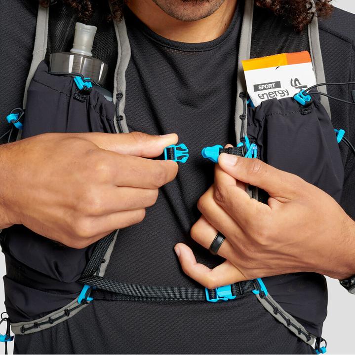 Actual product image Ultimate Direction Race Vest 6.0 (8.50 l)