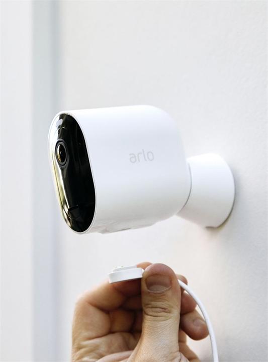 Actual product image Arlo Pro 3 Spotlight, kit 4 cameras white (2560 x 1440 Pixels)