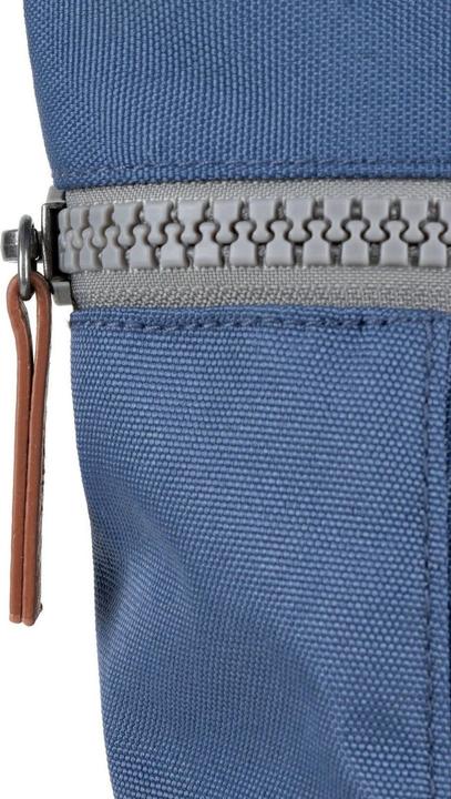 Produktbild Roka London Finchley A Sustainable Burnt Blue 12-15 recycled bottles Medium (15 l)