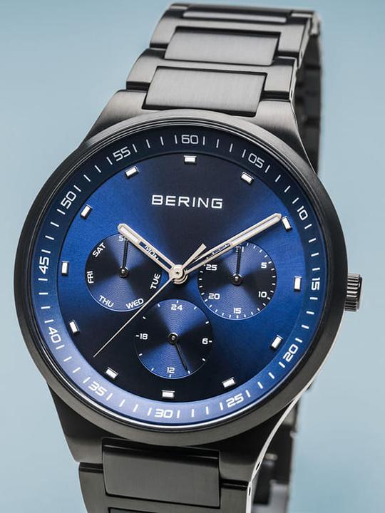 Actual product image Bering Classic (Analogue wristwatch, 40 mm)