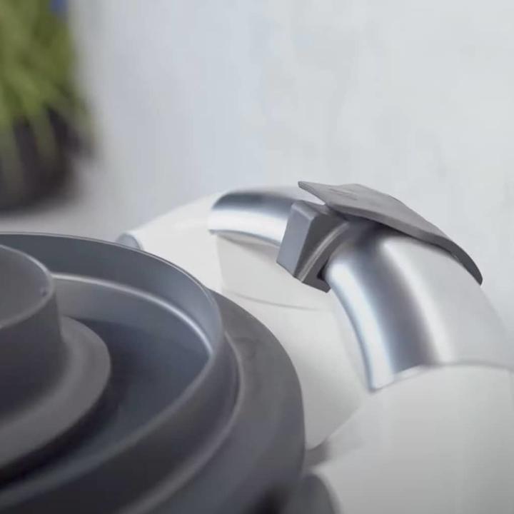 Actual product image Wundermix WunderClip® | Lid holder for the Thermomix TM6/TM5 - grey