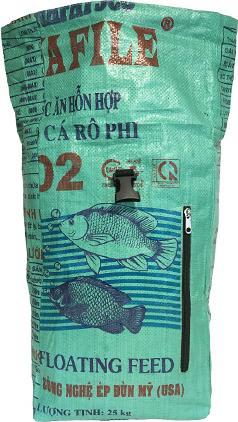 Immagine prodotto Bekos Upcycling - Zaino da corriere realizzato con sacchetti di cibo per pesci riciclati, verde (40 l)