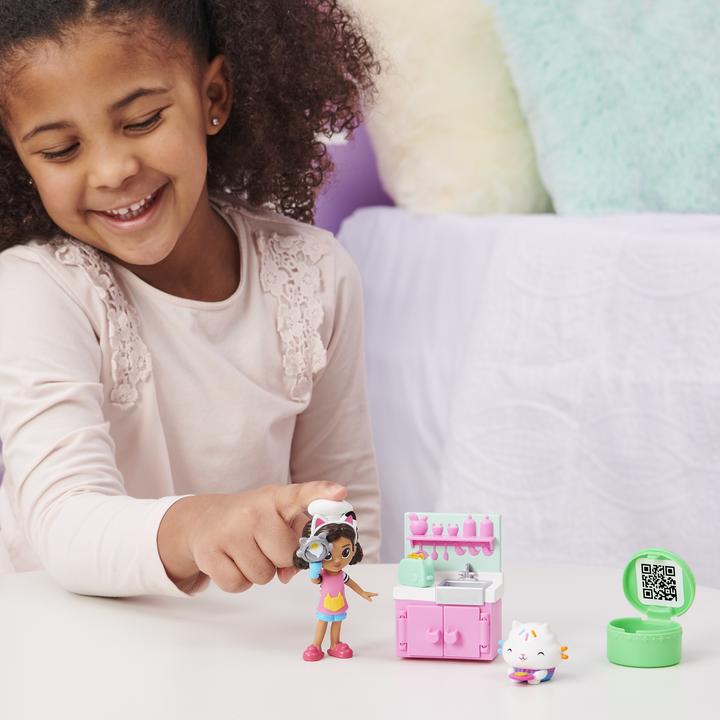Actual product image Spin Master Gabby's Dollhouse Cat-Tivity Pack Lunch And Munch