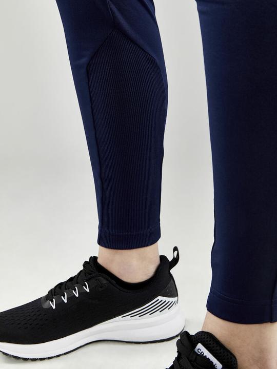 Actual product image Craft Evolve Slim Pants W (L)