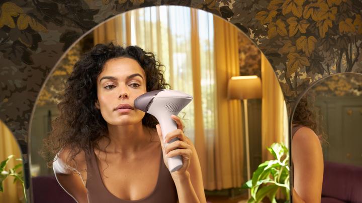 Produktbild Philips Lumea IPL Series 9000