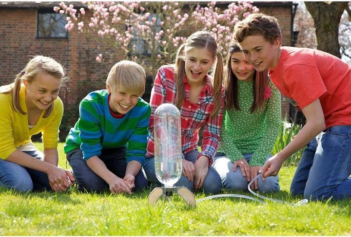Actual product image 4M Water rocket