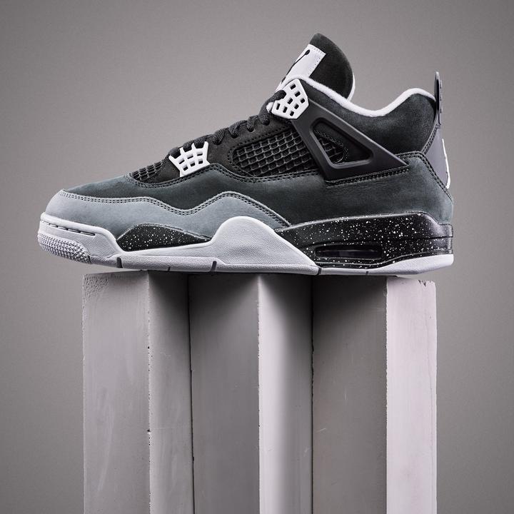 Actual product image Nike Air Jordan 4 (44)