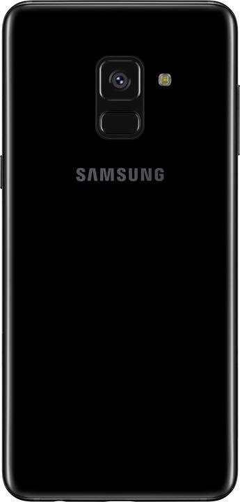 Actual product image Samsung Galaxy A8 2018 EU (32 GB, Black, 5.60", Dual SIM + SD, 16 Mpx, 4G)