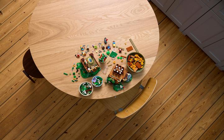 Immagine prodotto LEGO La capanna di Biancaneve e i sette nani (43242, LEGO Disney)