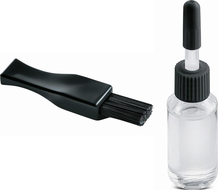 Actual product image Valera Oil bottle + cleaning brush kit for clipper 300 (1 x)