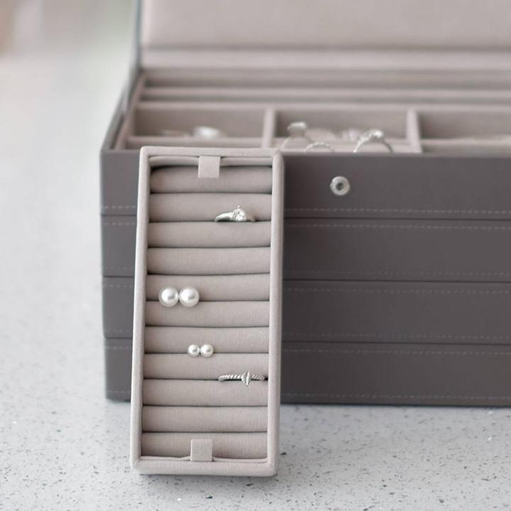 Actual product image Stackers Ring Roll