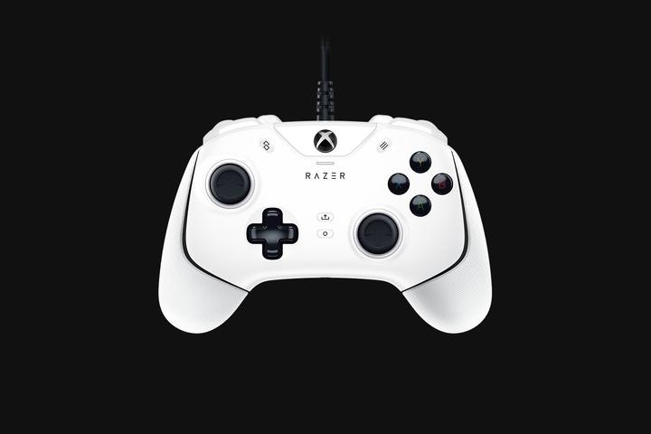 Actual product image Razer Wolverine V2 (Xbox Series S, Xbox One S, PC, Xbox Series X)