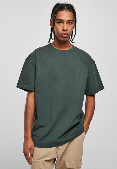 Actual product image Urban Classics Heavy Oversized Tee - 1560 (XL)