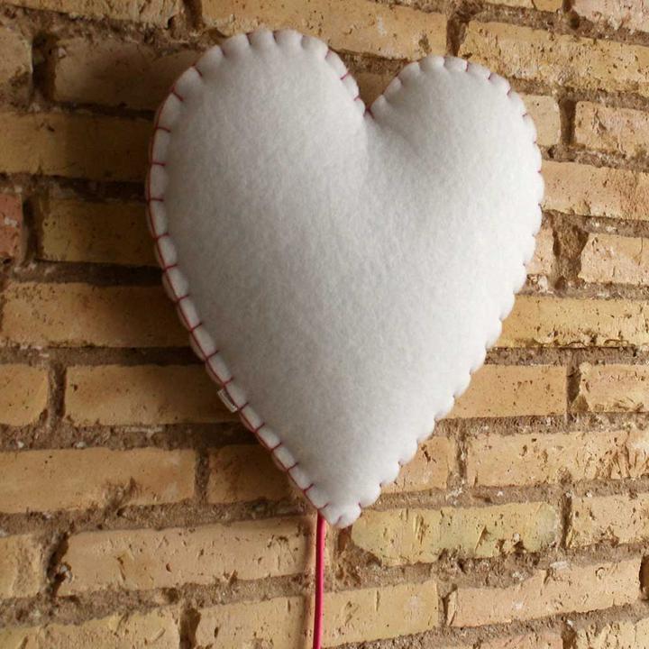 Image du produit Buokids Lampe douce veilleuse/applique murale coeur