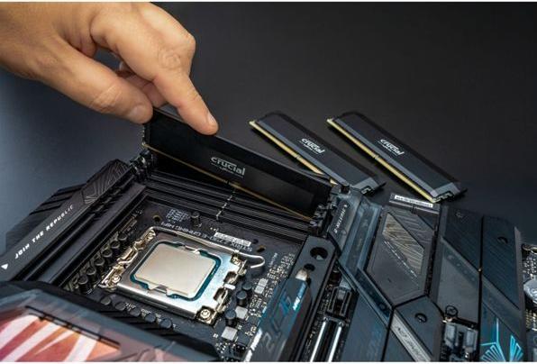 Produktbild Crucial Pro Overclocking (1 x 16GB, 6000 MHz, DDR5-RAM, U-DIMM)