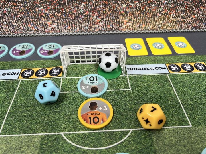 Actual product image Futgoal - Board game (Multilingual)