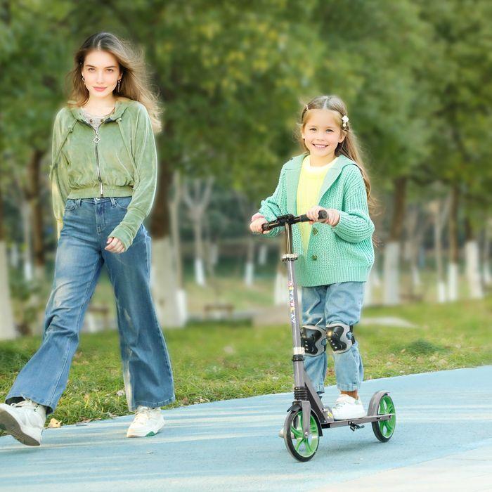 Immagine prodotto Swisshandel24 Kinderroller mit Verstellbare Lenkerhöhe, klapppbar, 2 Grossen Rädern, grün