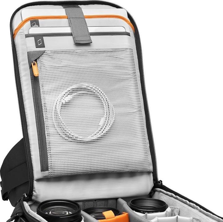 Actual product image Lowepro Flipside BP 400 AW III (Photo backpack, 20 l)