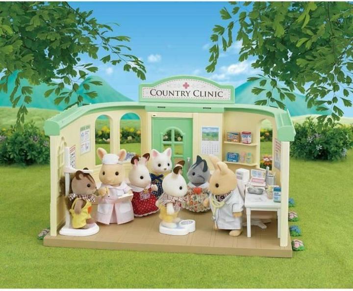 Actual product image Sylvanian Families rural clinic