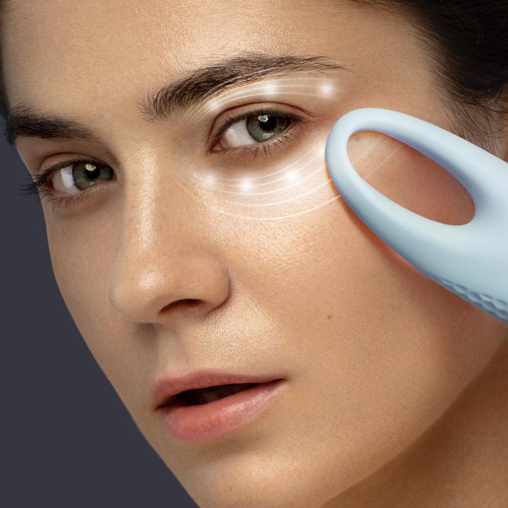 Actual product image Foreo Antiaging device IRIS 2 Mint