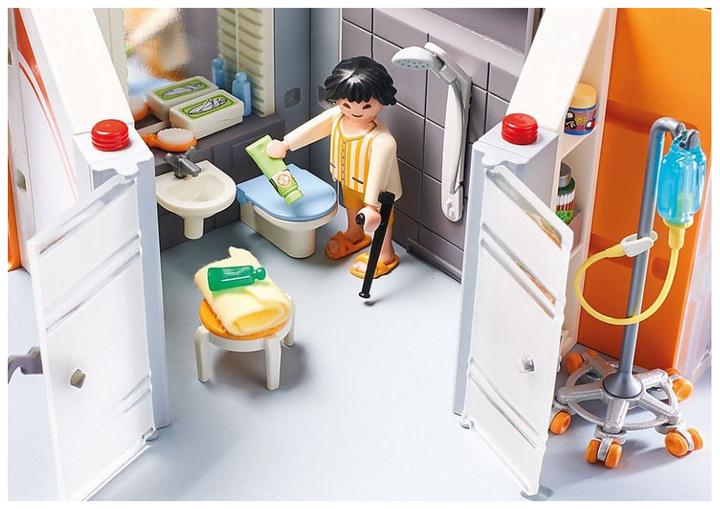 Actual product image Playmobil Large hospital with facilities (70190, Playmobil City Life)