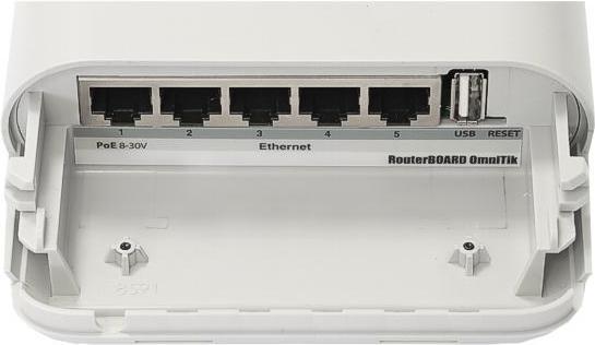 Produktbild MikroTik RBOMNITIKUPA-5HND - RouterBOARD, 600MHz, 128MB RAM, 5-Ports (200 Mbit/s)
