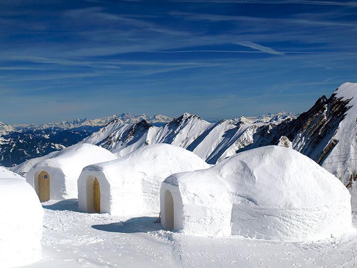 Produktbild Smartbox Winterzauber in den Alpen: Übernachtung im Iglu-Dorf Gstaad für die ganze Familie (4 Pers.)