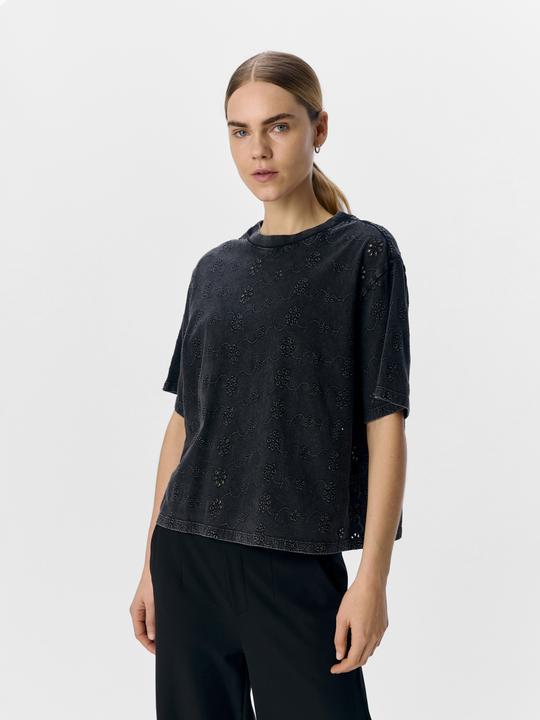 Actual product image Object Broderie Anglaise T-Shirt (M)