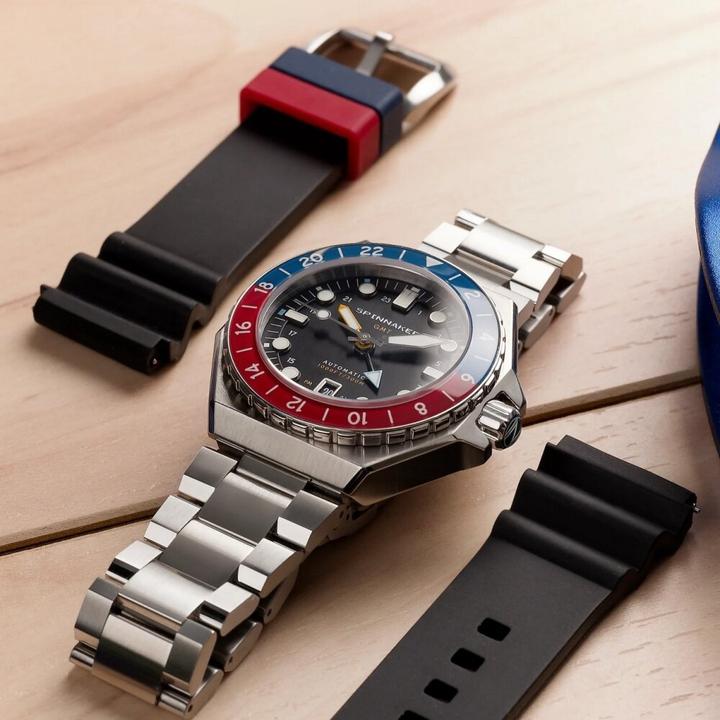 Actual product image Spinnaker SP-5119-44 Dumas Automatic GMT Men's Watch 44mm 30ATM (Diving watch, 44 mm)
