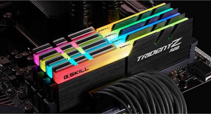 Immagine prodotto G.Skill Trident Z RGB (4 x 32GB, 4000 MHz, DDR4-RAM, DIMM)