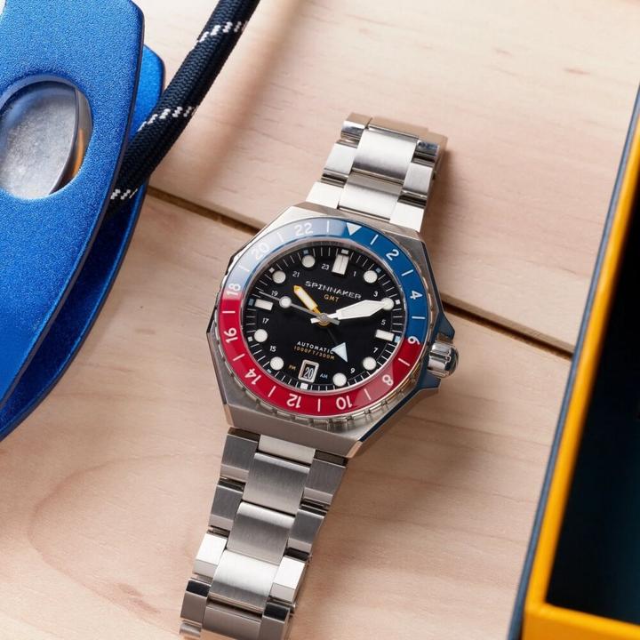 Actual product image Spinnaker SP-5119-44 Dumas Automatic GMT Men's Watch 44mm 30ATM (Diving watch, 44 mm)