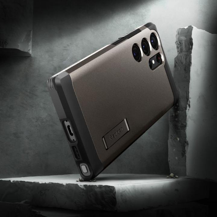 Actual product image Spigen Tough Armor (Samsung Galaxy S23 Ultra)