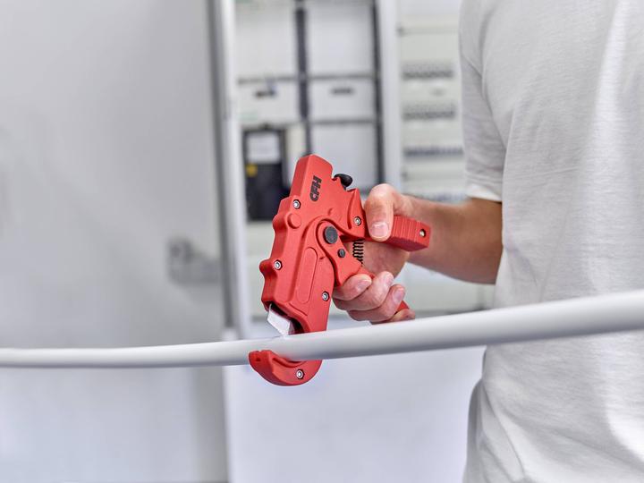 Produktbild CFH Kunststoffrohrabschneider Ø 42 mm