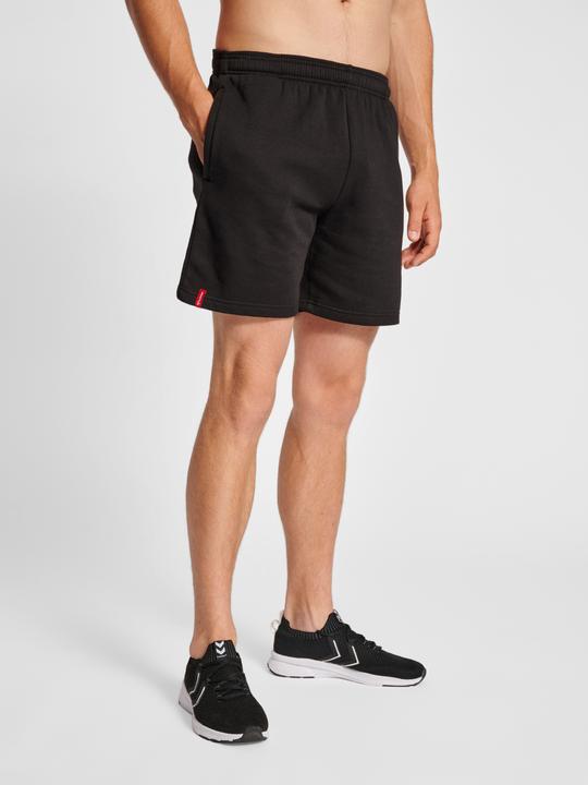 Image du produit hummel Red Basic Sweat Shorts (XXL)