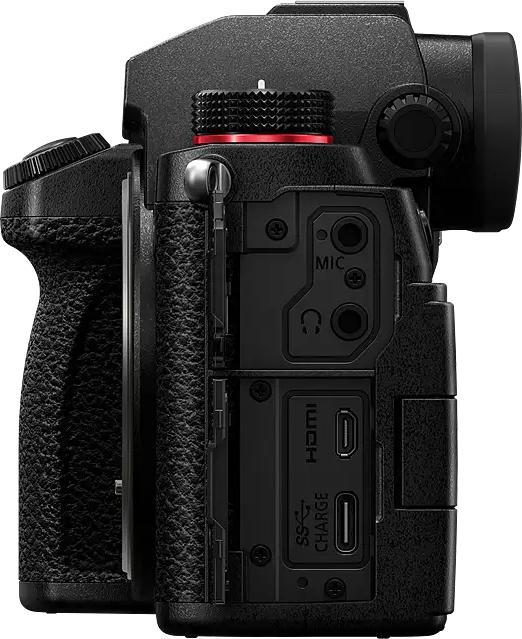Productafbeelding Panasonic DC-S5D Kit (18 - 40 mm, 24.20 Mpx, Volledig formaat)