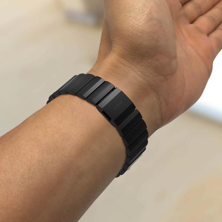 Produktbild Nomad Titanium Band (42 mm, 44 mm, Titan)