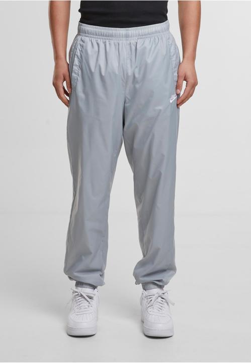 Produktbild Nike Club LND Woven Trainingsanzug - 97821 (L)